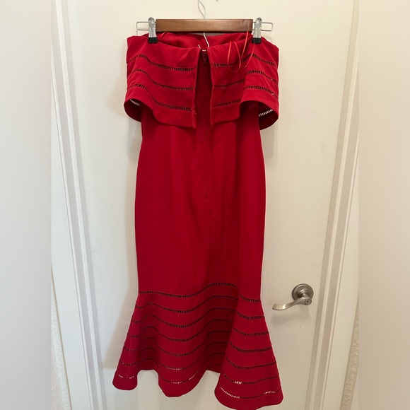 C/MEO collective red strapless dress - Picture 3 of 4